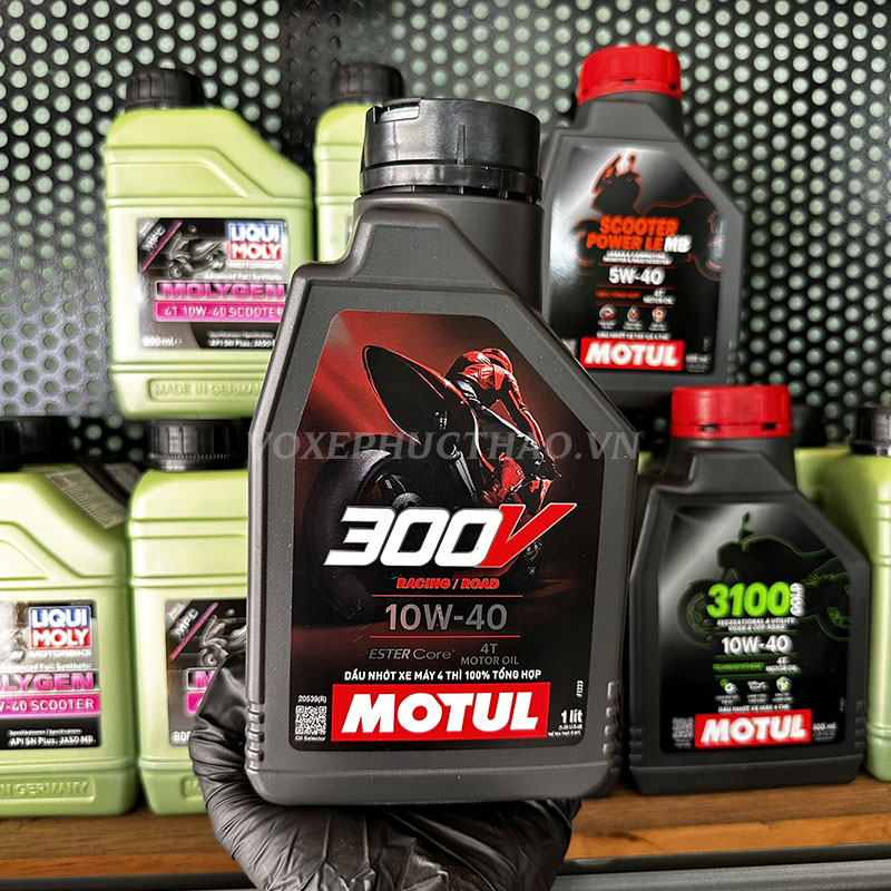 Motul 300V Factory Line 10W40 1Lít (1Lớp)